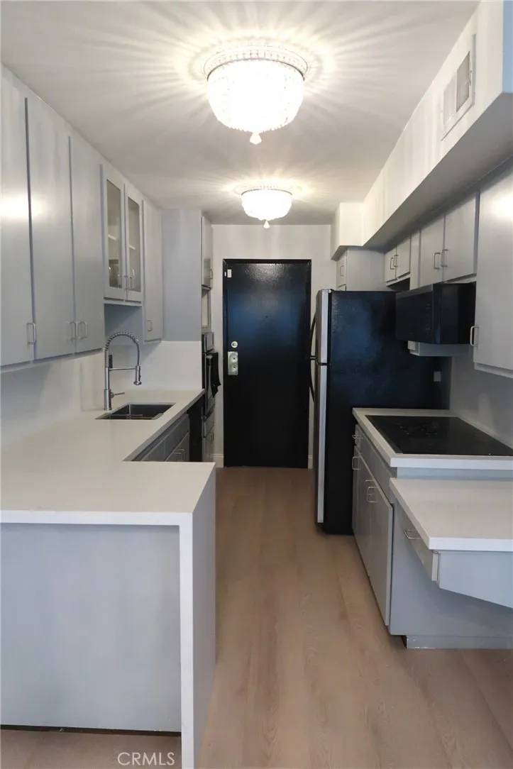 West Hollywood, CA 90069,1121 N Olive Drive #209