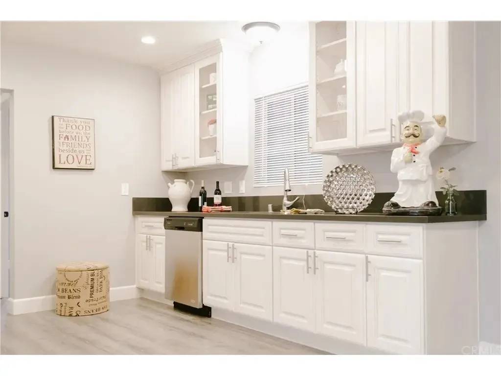 Orange, CA 92867,415 N Wayfield