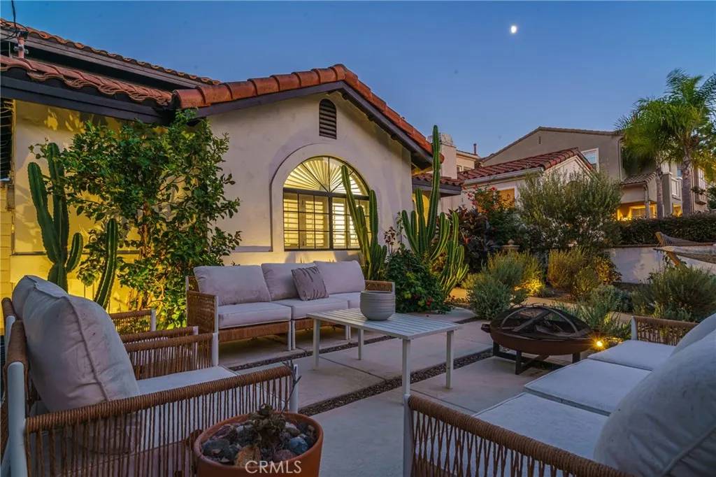 Long Beach, CA 90814,314 Ultimo Avenue