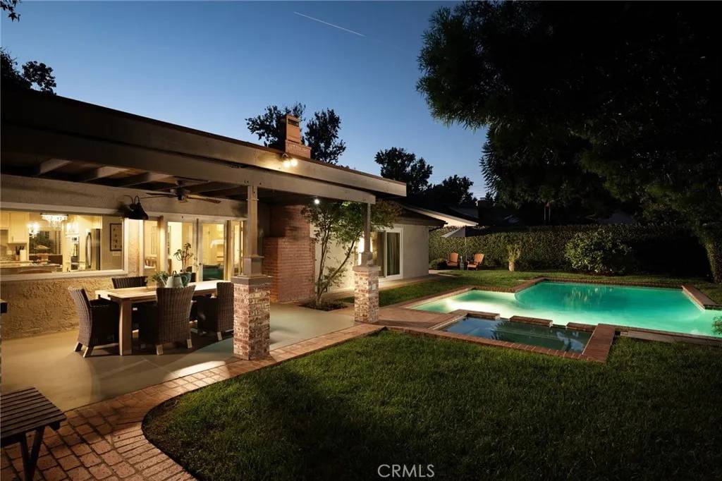 Santa Ana, CA 92706,2333 N Lowell Lane