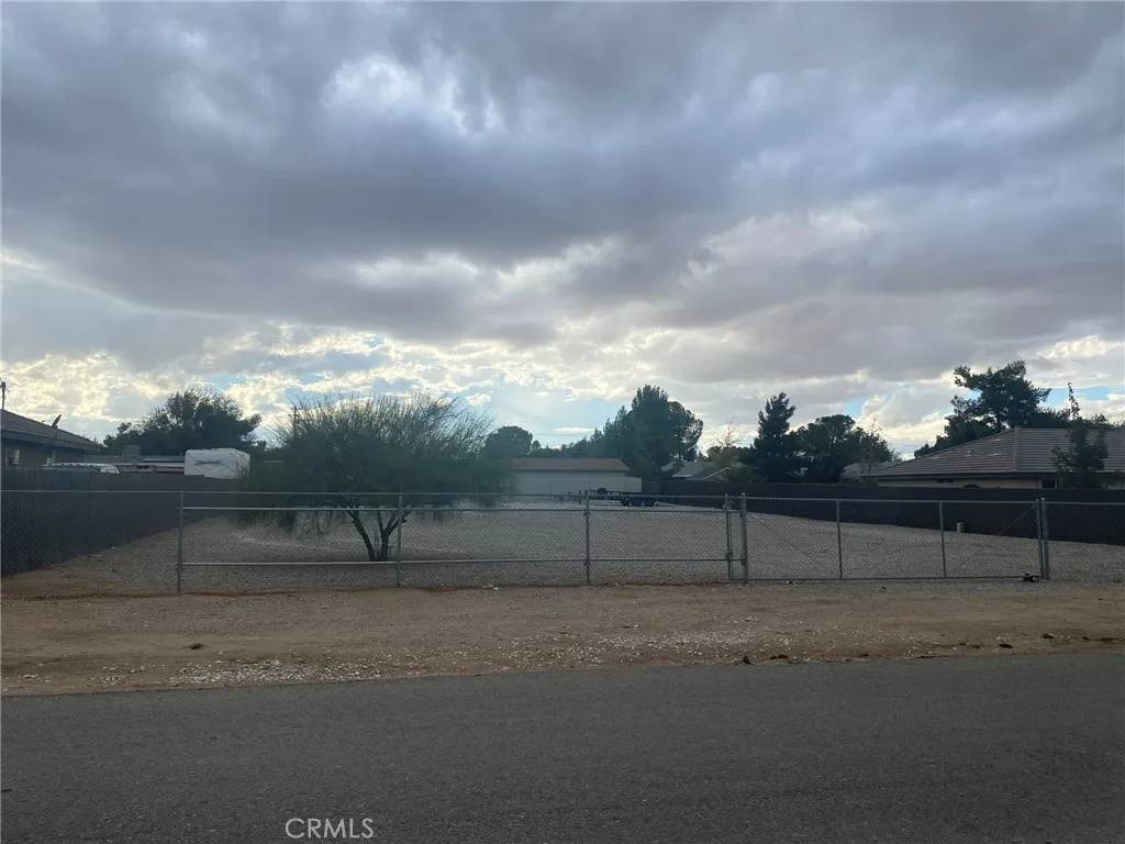 Hesperia, CA 92345,0 Victor