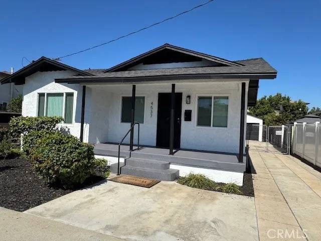 Hawthorne, CA 90250,4537 W 120th Street