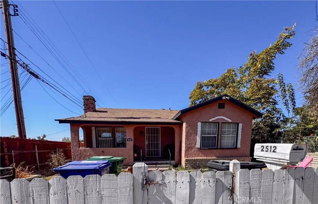 Bakersfield, CA 93305,2512 N Baker