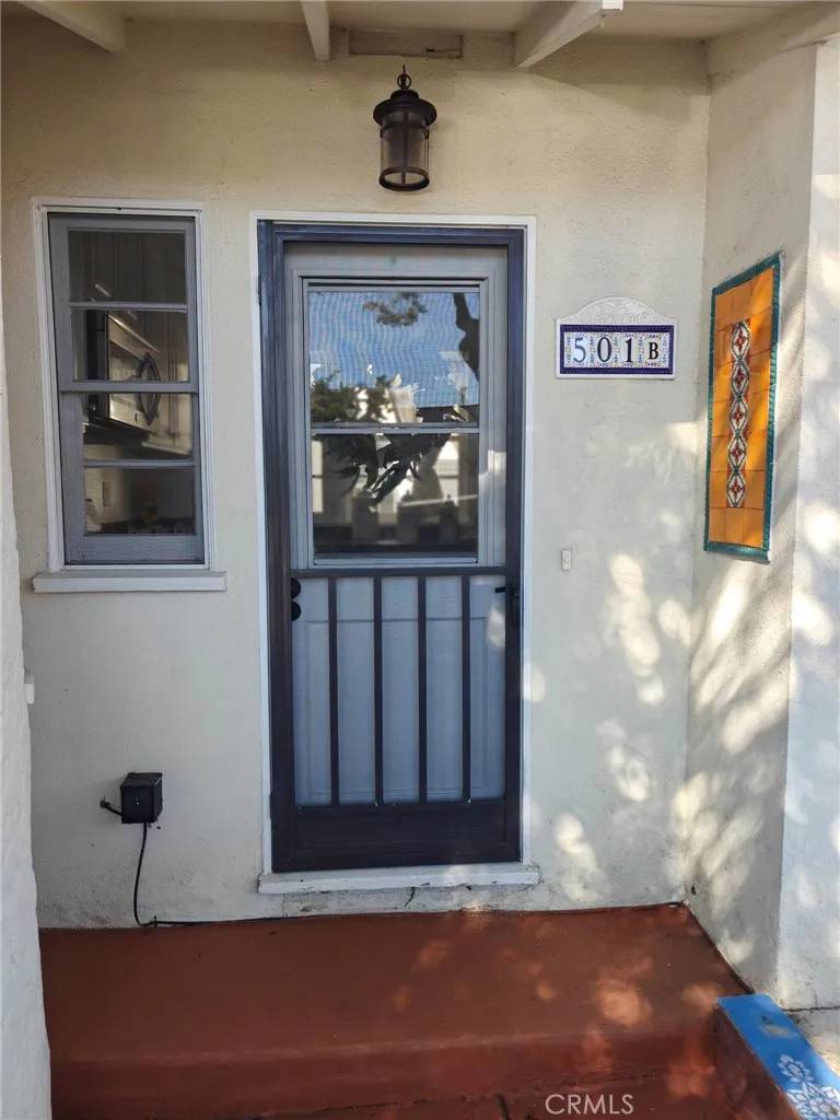 Redondo Beach, CA 90277,501 Avenue B #B