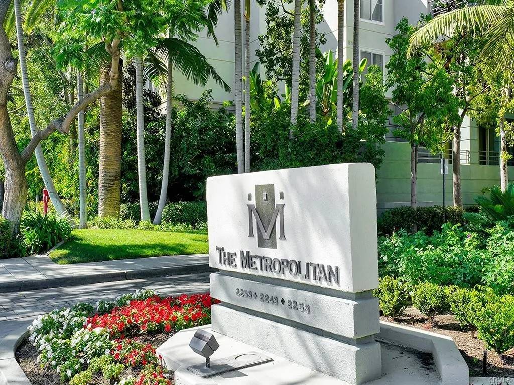 Irvine, CA 92612,2233 Martin #413