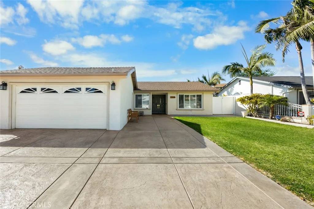 Santa Ana, CA 92707,1518 Cedar