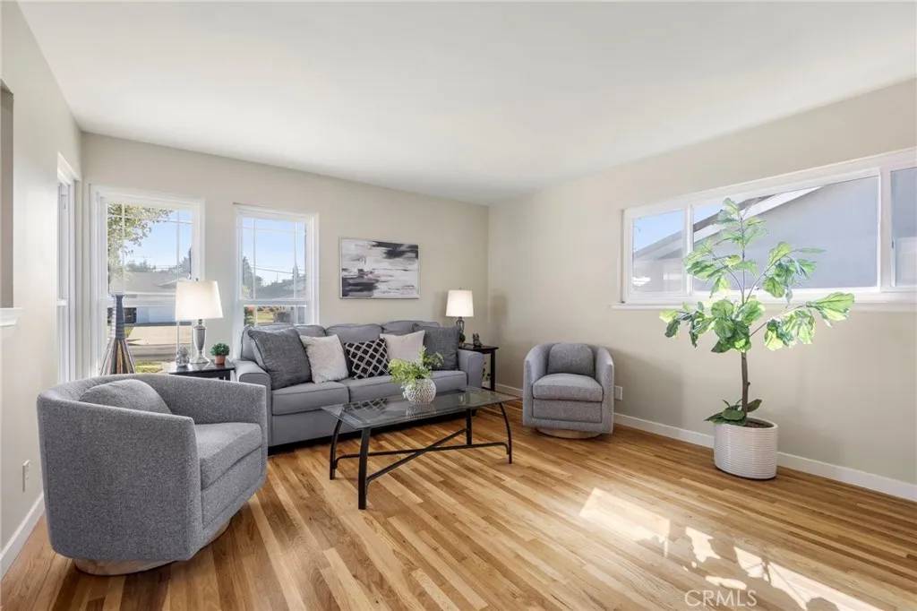 La Habra, CA 90631,821 Tropicana Way