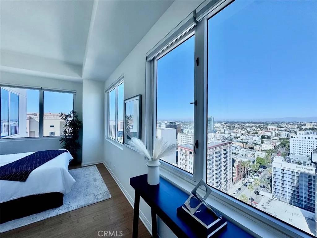 Long Beach, CA 90802,525 E Seaside #2202