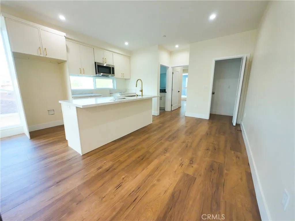 North Hollywood, CA 91606,6628 Camellia Avenue #6628