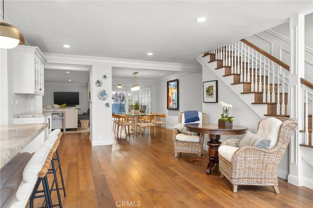 Long Beach, CA 90803,5940 E Appian Way