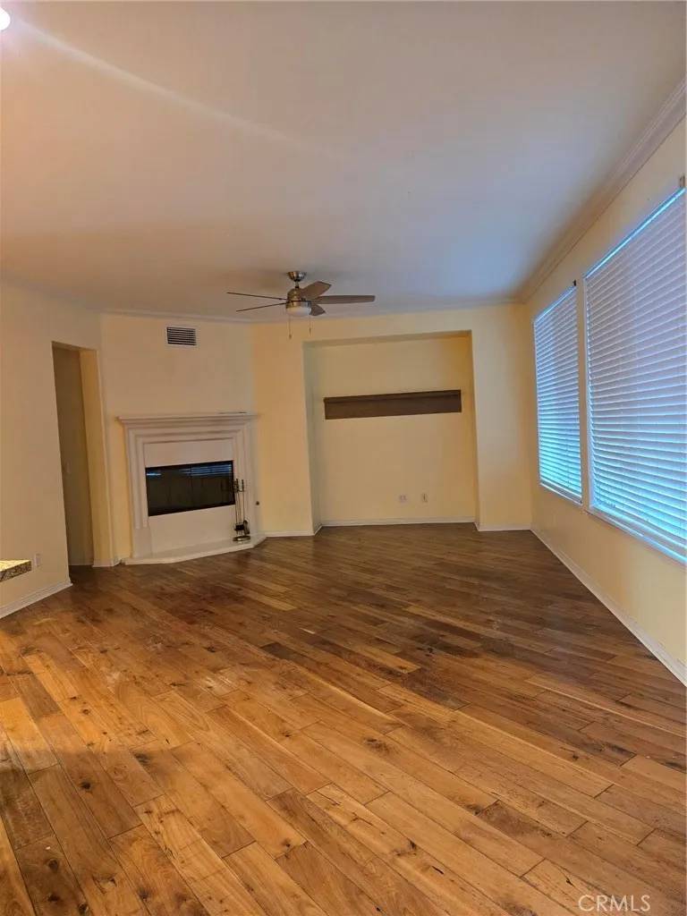 Corona, CA 92883,25015 Pine Mountain