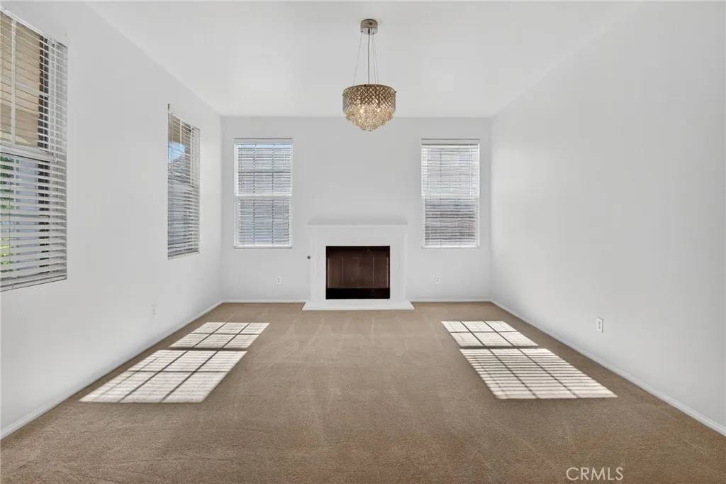 Moreno Valley, CA 92555,13571 Altivo