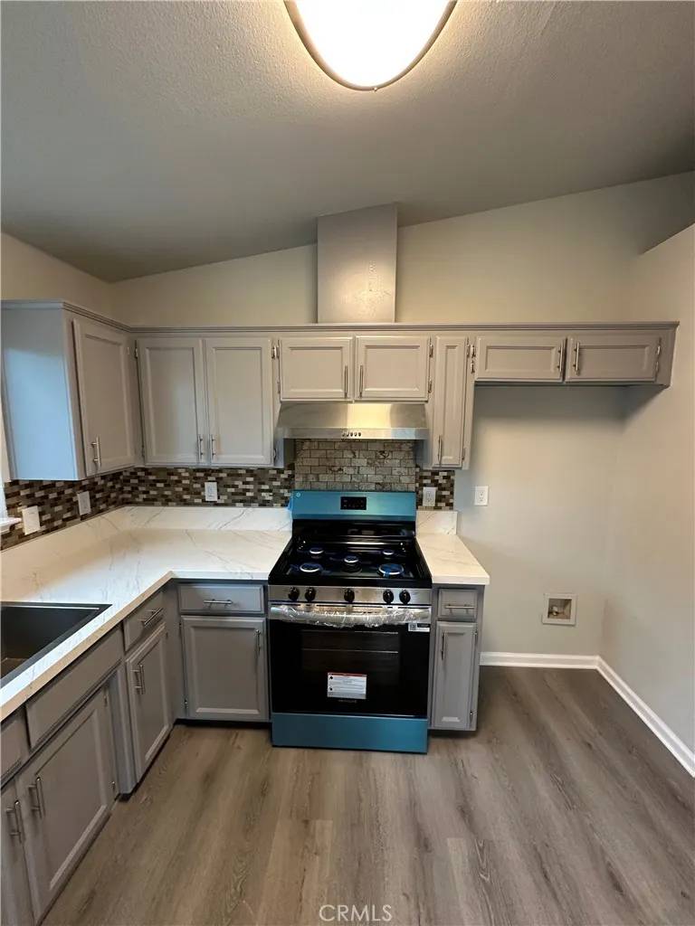 Unknown, CA 93202,13746 Walker