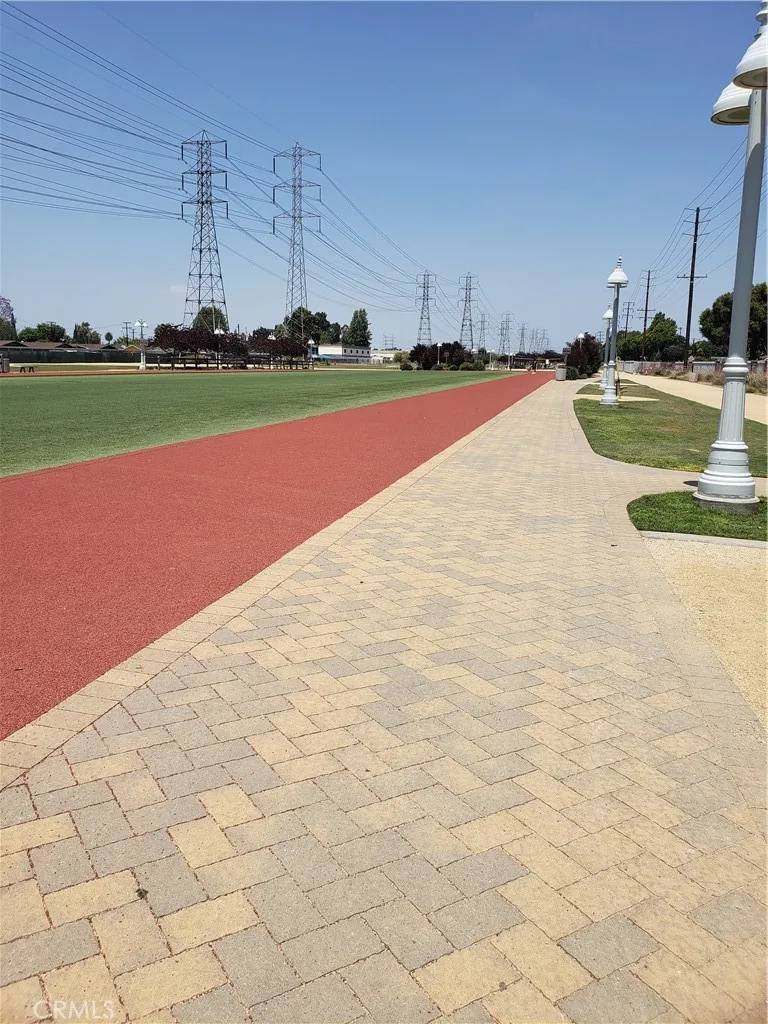 Paramount, CA 90723,7221 Petrol Street #6