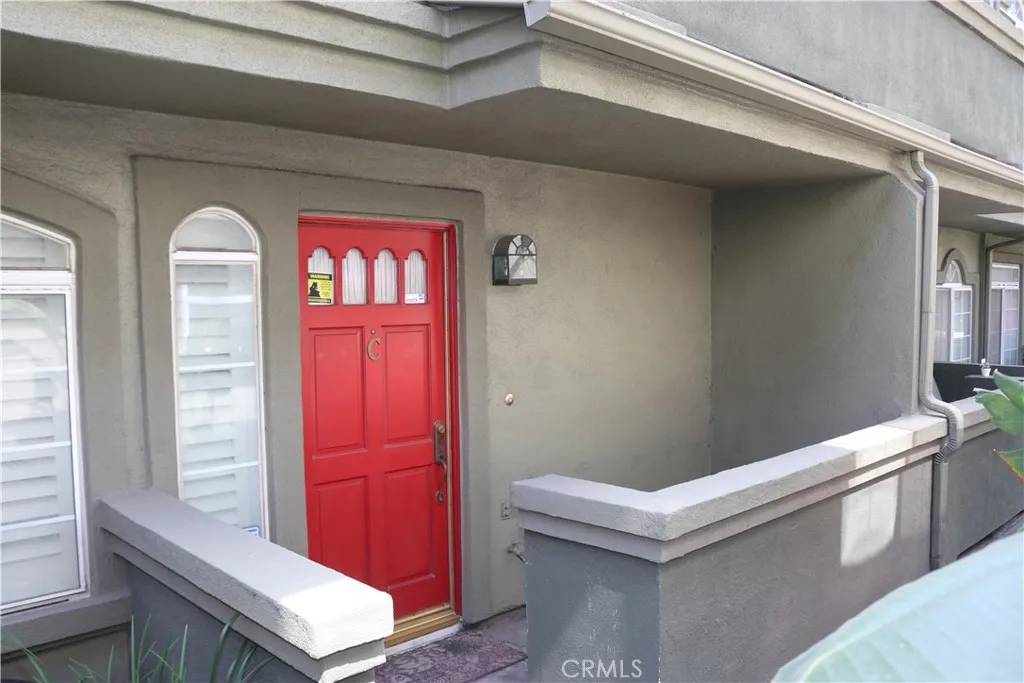 Paramount, CA 90723,8330 Somerset Ranch Road #C