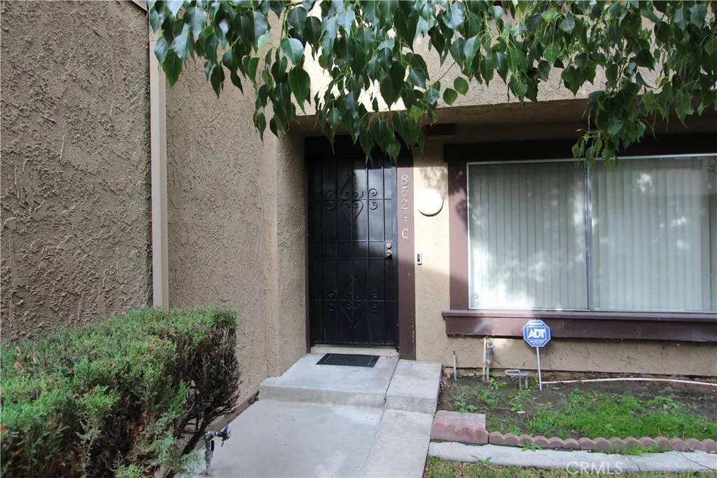 Paramount, CA 90723,8524 Century Boulevard #C