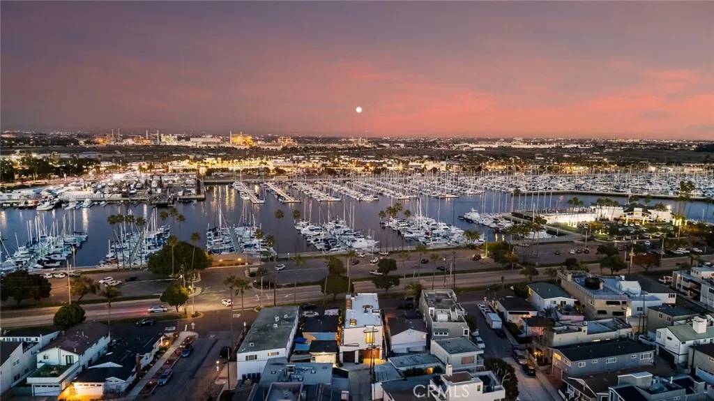 Long Beach, CA 90803,6010 E Appian Way