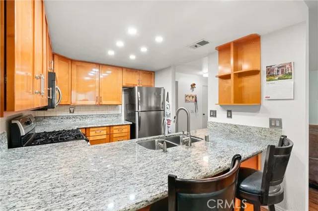 Signal Hill, CA 90755,2051 N Orizaba Avenue #1