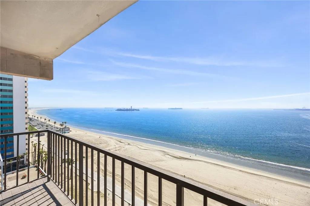 Long Beach, CA 90802,1750 E Ocean Boulevard #1405