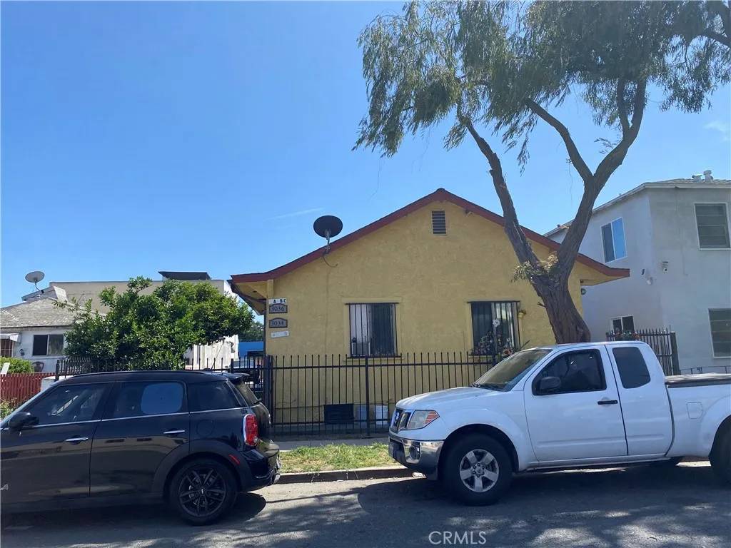South Gate, CA 90280,3034 Nebraska Avenue