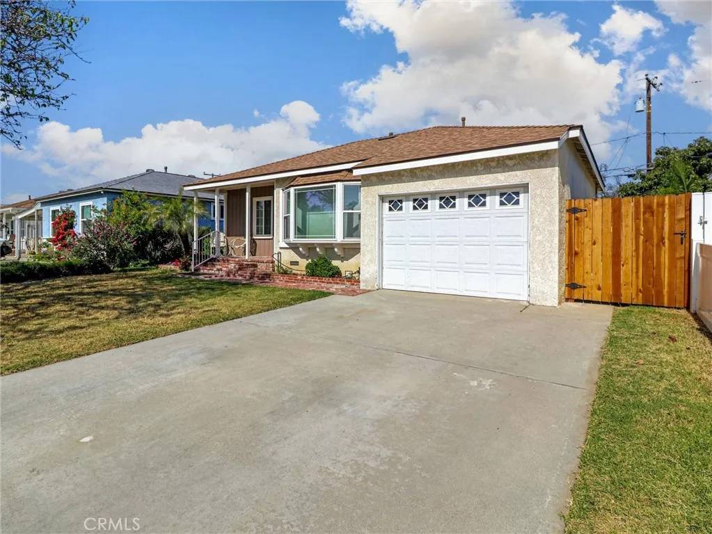 Lakewood, CA 90712,5436 Bonfair Avenue