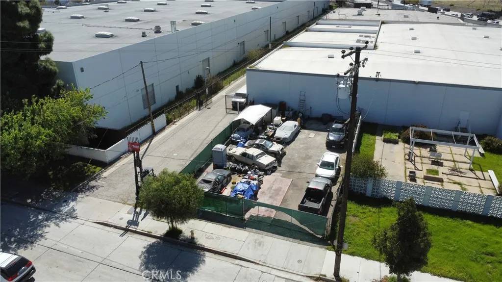 Commerce, CA 90040,5362 E Slauson