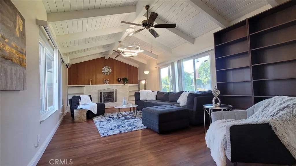 Placentia, CA 92870,834 Carina Avenue