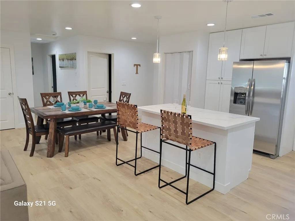 Lakewood, CA 90712,6053 Lakewood Boulevard