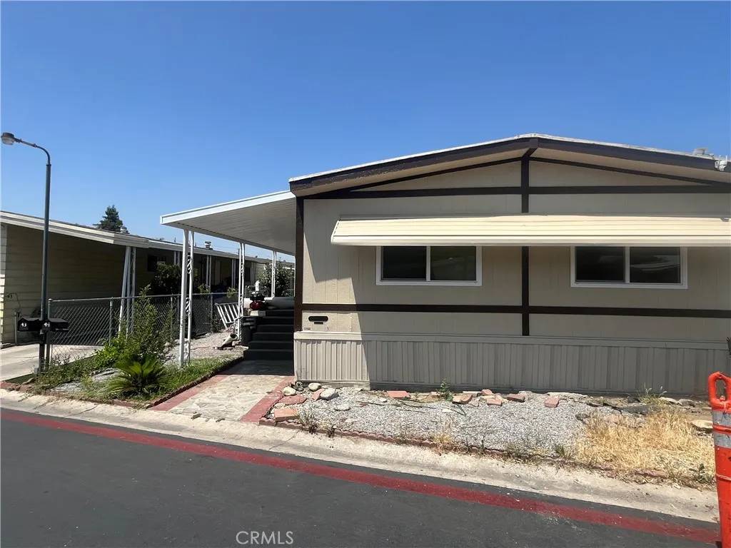 Rialto, CA 92376,2930 W Rialto ave #44