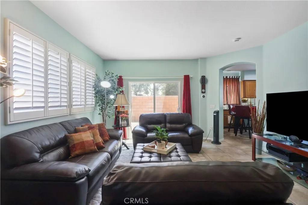 Panorama City, CA 91402,9044 Sylmar Avenue