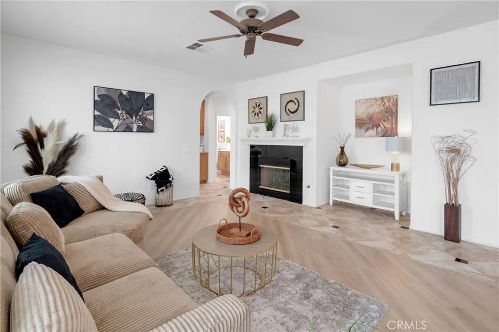 Temecula, CA 92592,33736 Emerald Creek Court
