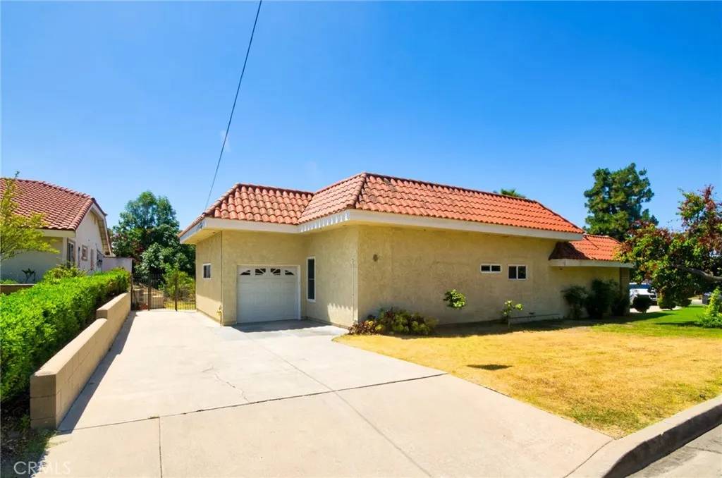 Buena Park, CA 90621,5300 Emerywood Drive