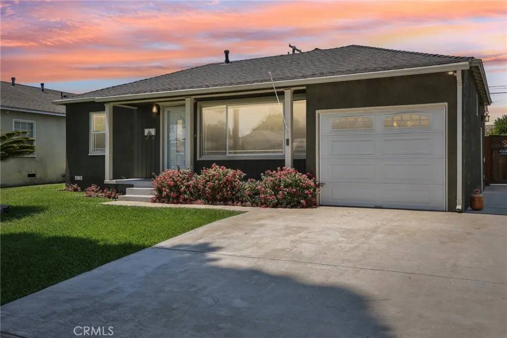 Lakewood, CA 90712,5033 Premiere Avenue