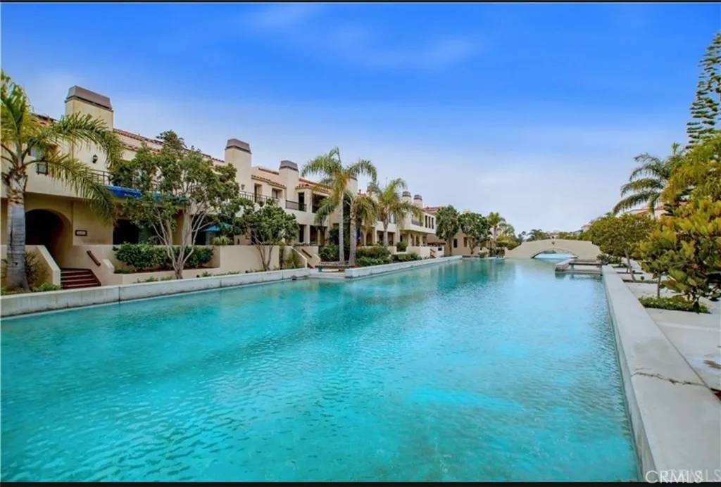 Huntington Beach, CA 92649,16411 Lazare Lane #89