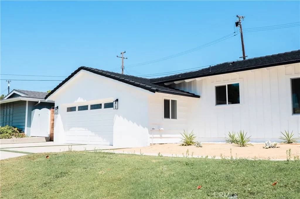 Fullerton, CA 92831,1027 Harmony Lane
