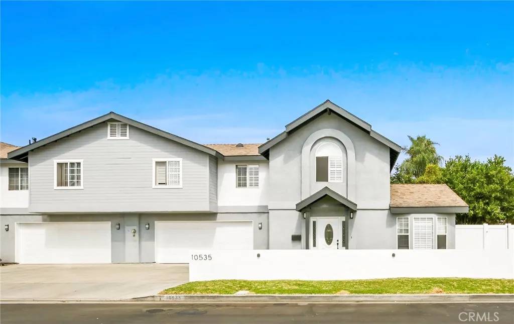 Downey, CA 90241,10535 Myrtle Street
