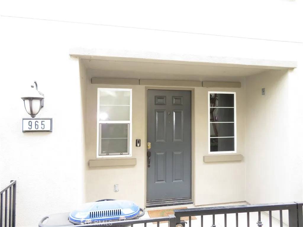 Montebello, CA 90640,965 Acacia Lane
