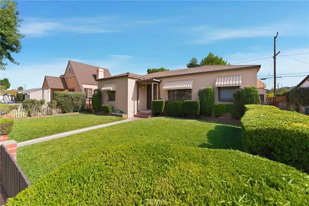 South Gate, CA 90280,10502 Bryson