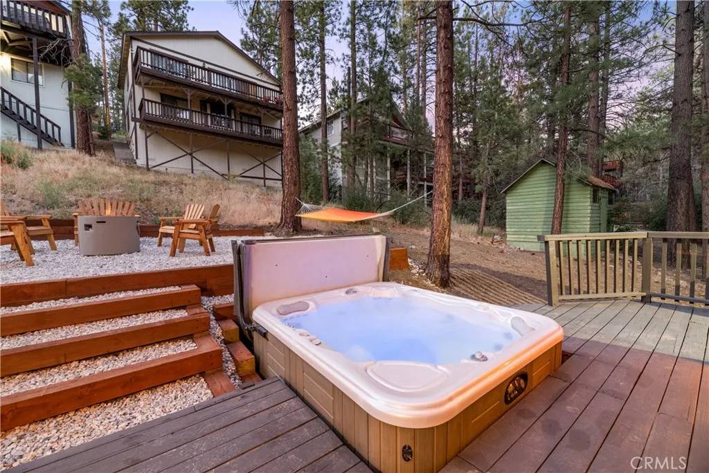 Big Bear Lake, CA 92315,42678 Cougar Road