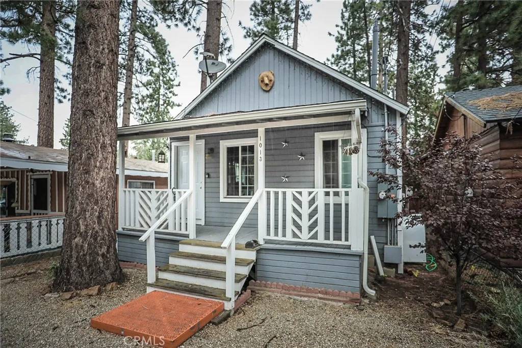 Big Bear City, CA 92314,1013 W Sherwood Boulevard