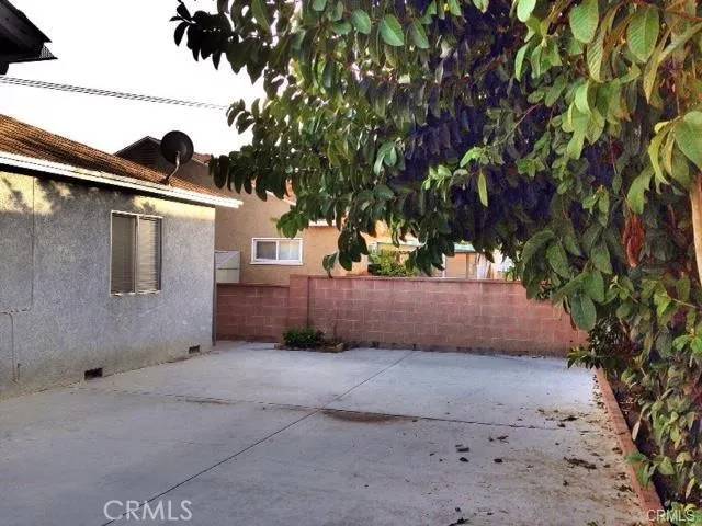 Paramount, CA 90723,14503 Perilla Avenue