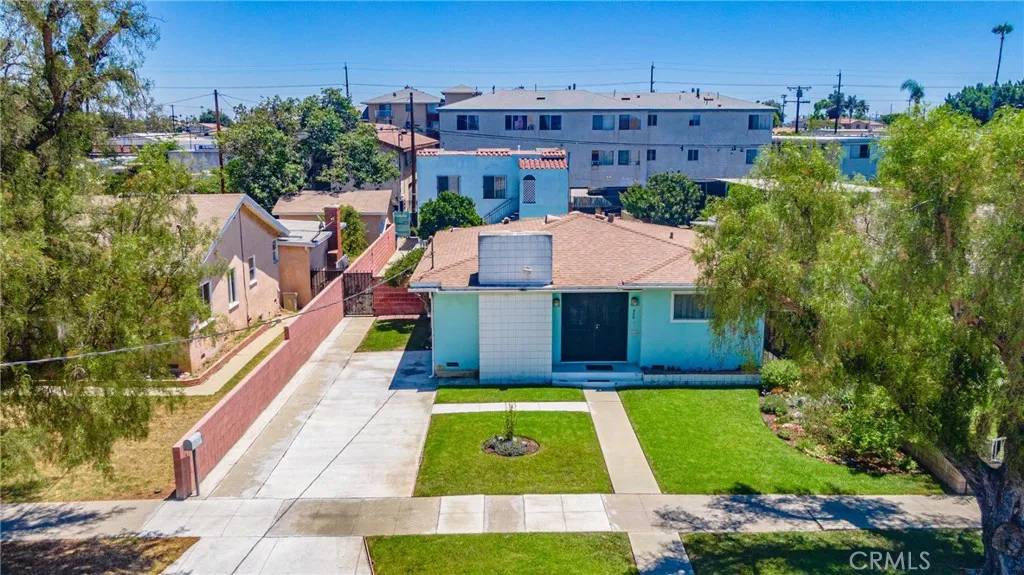 Wilmington, CA 90744,924 KING Avenue