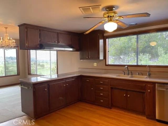 Lomita, CA 90717,2133 Glentree Drive