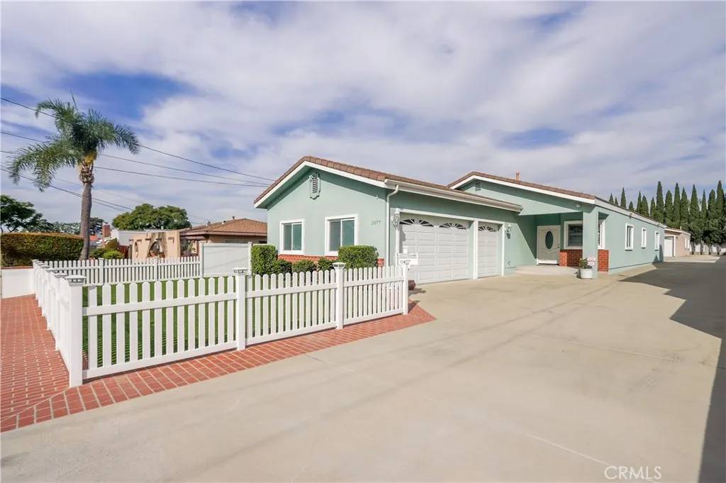 Lomita, CA 90717,2077 240th Street