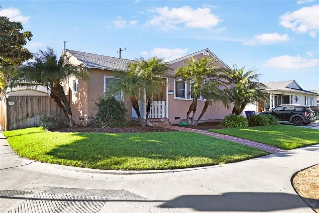 Lawndale, CA 90260,15345 Cranbrook Avenue