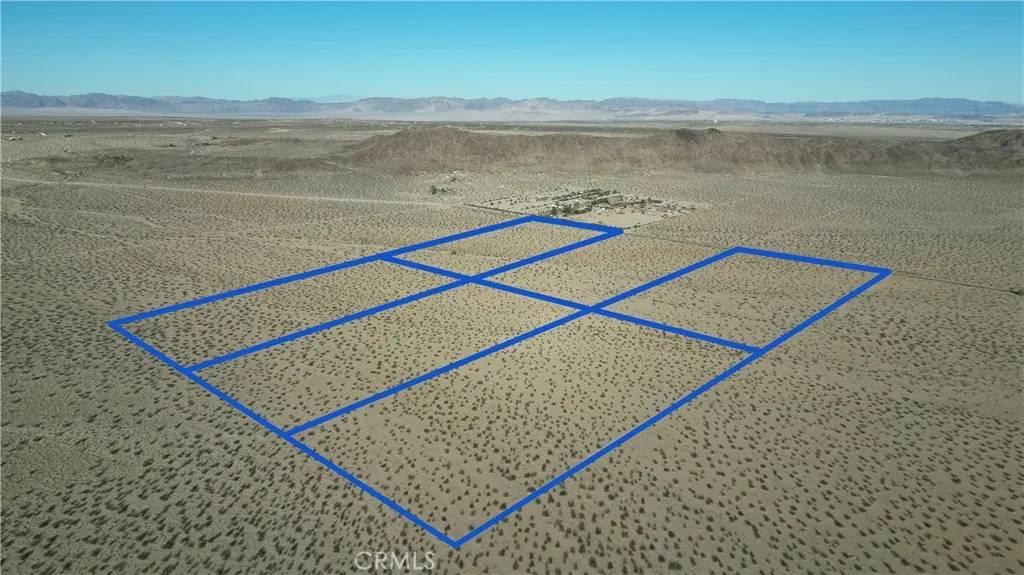 Joshua Tree, CA 92252,0 Sunny Sands