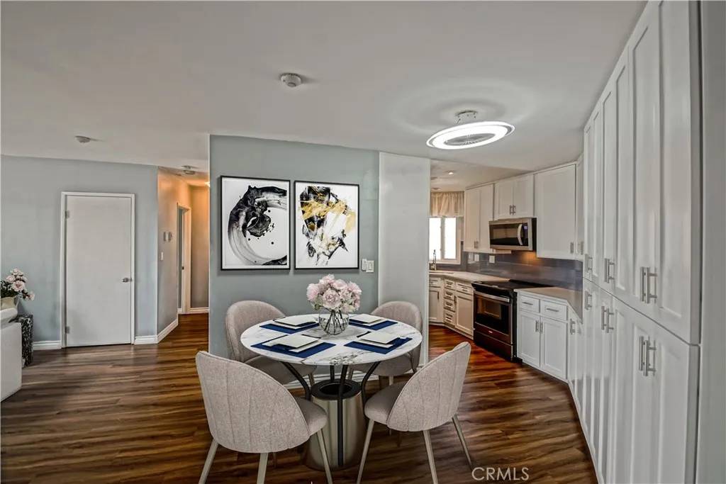 Redondo Beach, CA 90277,1108 Camino Real #510