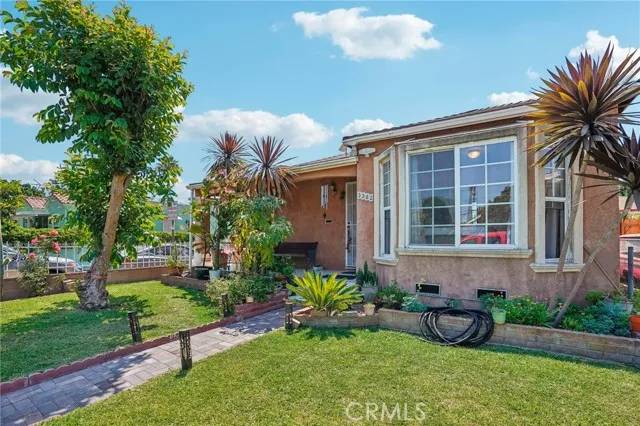 South Gate, CA 90280,3362 Sequoia Drive