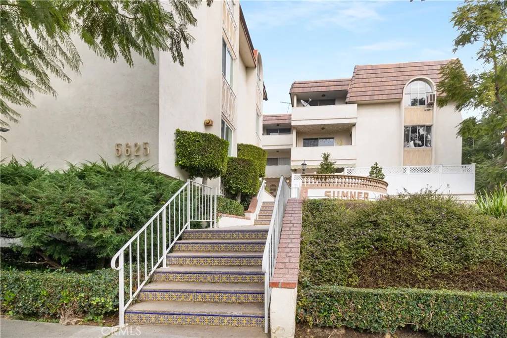 Culver City, CA 90230,5625 Sumner Way #109