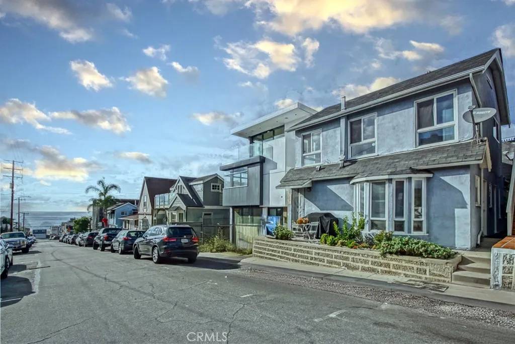 Hermosa Beach, CA 90254,259 28th Street